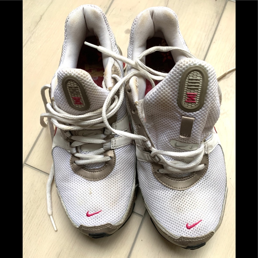 Nike Sneakers